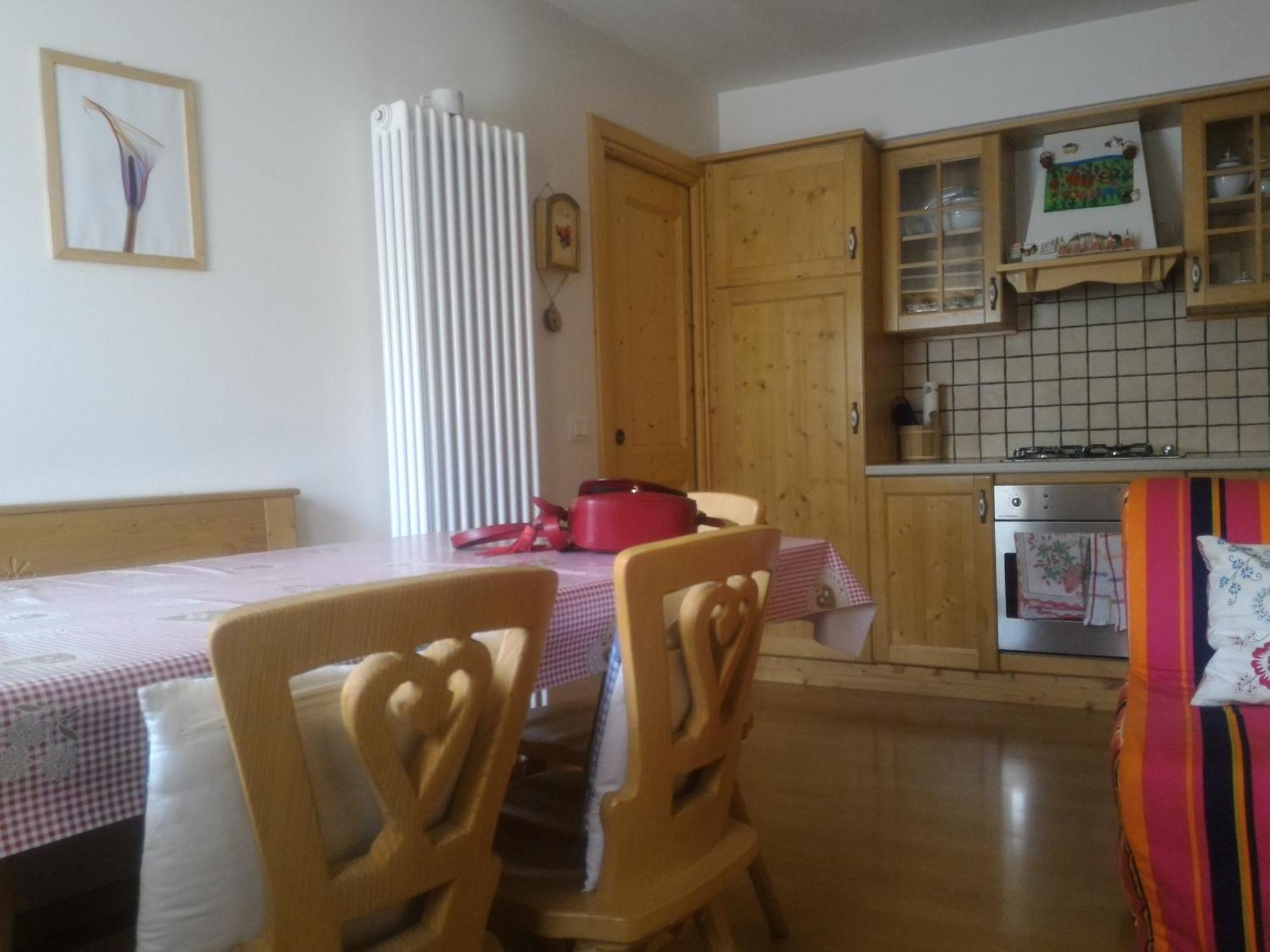 דירות קנלה סן בובו Casa Lausen מראה חיצוני תמונה